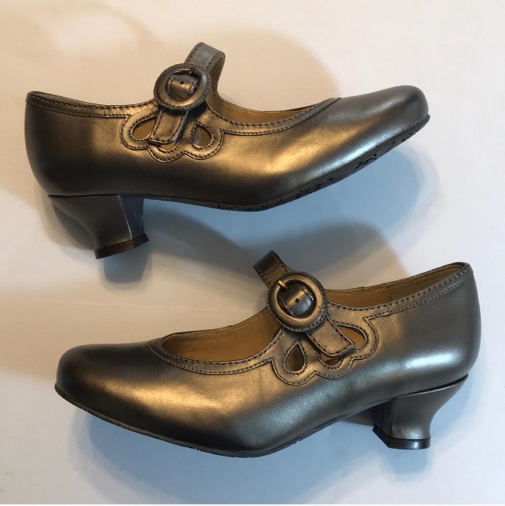 Hotter Bronze Valetta Shoes ✨NWOT✨